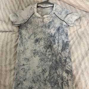 lulu lemon swiftly tech short sleeve